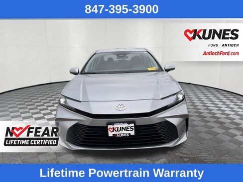 Used 2025 Toyota Camry LE FWD image 2