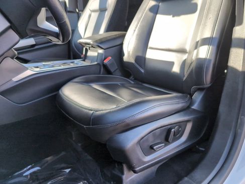 Used 2023 Ford Explorer XLT w/ Equipment Group 202A image 14