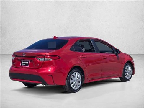 Used 2021 Toyota Corolla LE FWD image 5