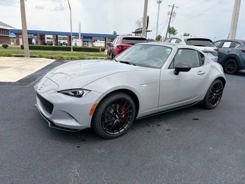 Used 2026 MAZDA MX-5 Miata RF Club RWD image 3