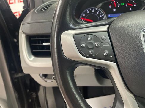 Used 2022 GMC Terrain SLT AWD/4WD image 22