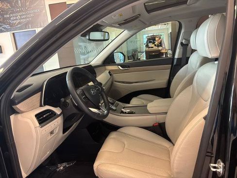 Used 2022 Hyundai Palisade SEL w/ 8P Bench Seat Package FWD image 12