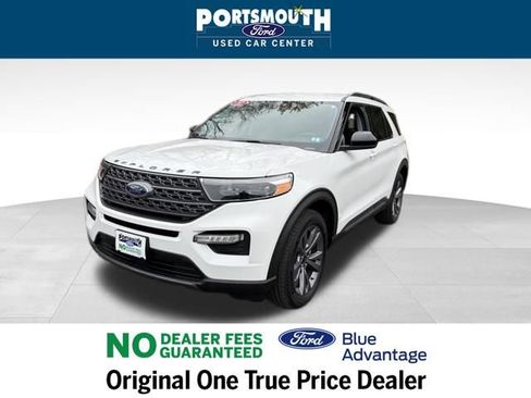 Certified 2022 Ford Explorer XLT w/ Equipment Group 202A image 16