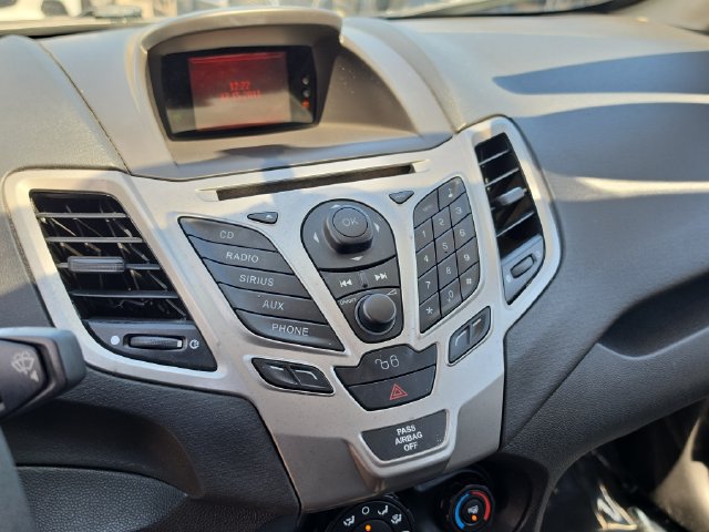 Used 2011 Ford Fiesta SE w/ 201A Rapid Spec Order Code FWD image 22
