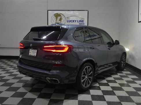 Used 2020 BMW X5 M50i w/ Premium Package image 10