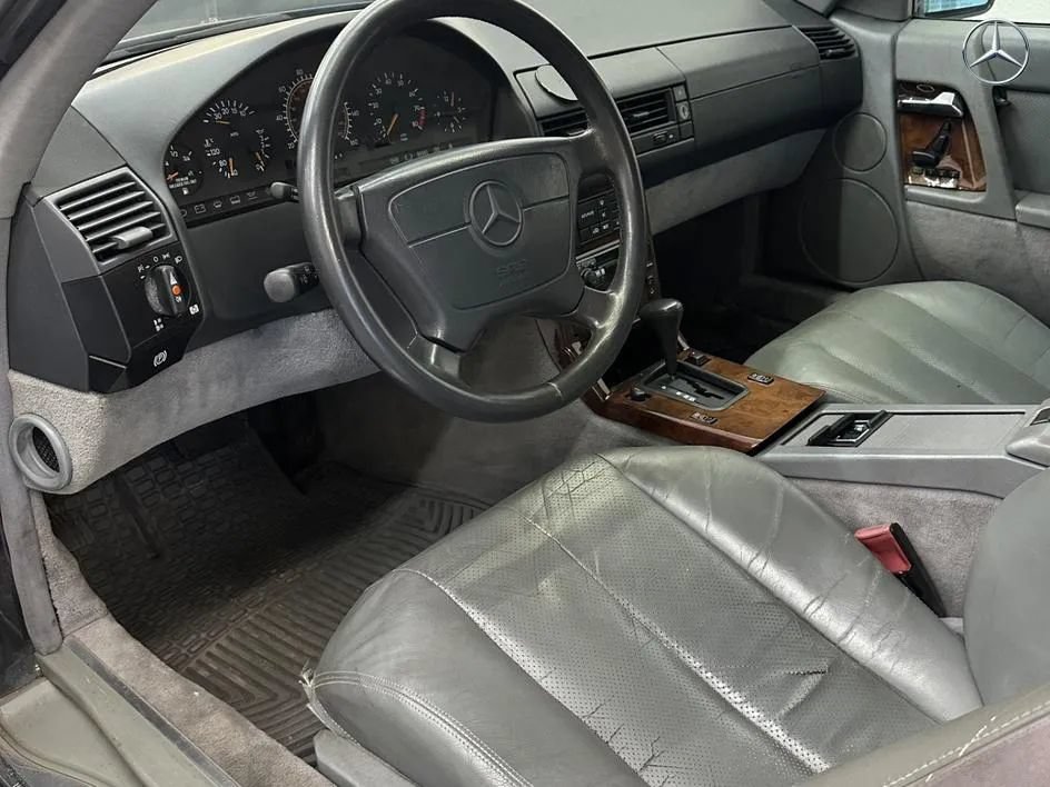 Used 1993 Mercedes-Benz 300 SL image 12