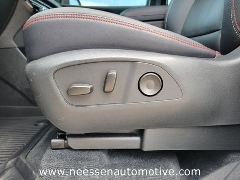 Used 2024 Chevrolet Traverse RS w/ LPO, Floor Liner Package FWD image 17