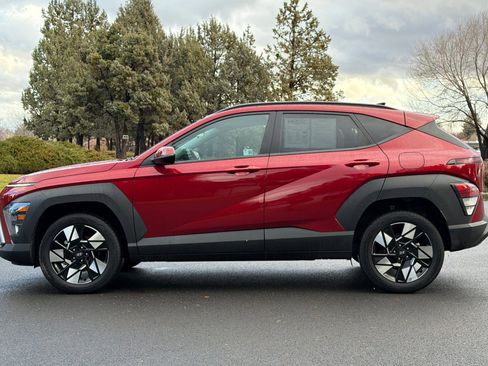 Used 2024 Hyundai Kona SEL image 7