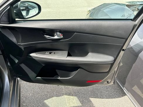 Used 2024 Kia Forte GT-Line w/ GT-Line Premium Package FWD image 40