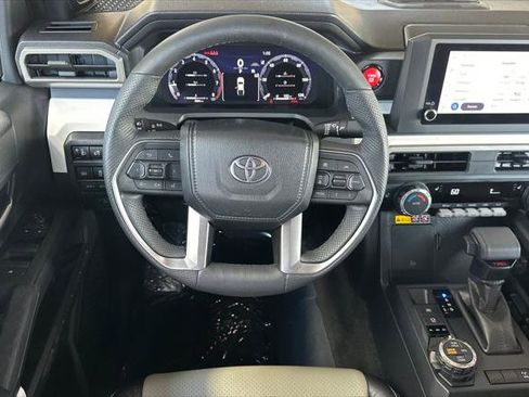 Certified 2024 Toyota Tacoma TRD Off-Road image 17
