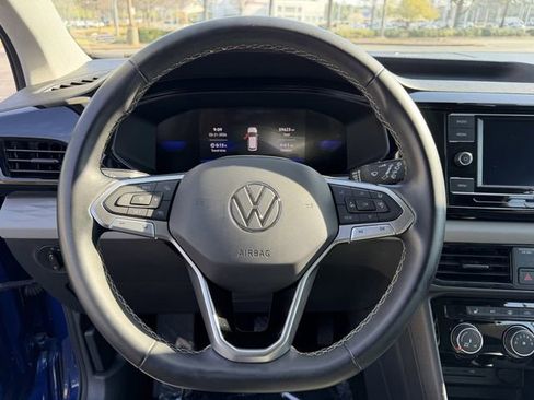Used 2023 Volkswagen Taos S AWD/4WD image 17
