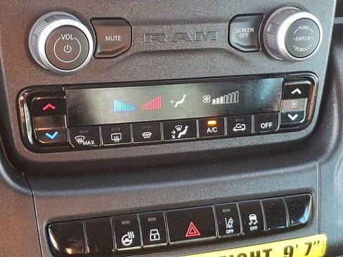 Used 2024 RAM ProMaster 3500 image 15