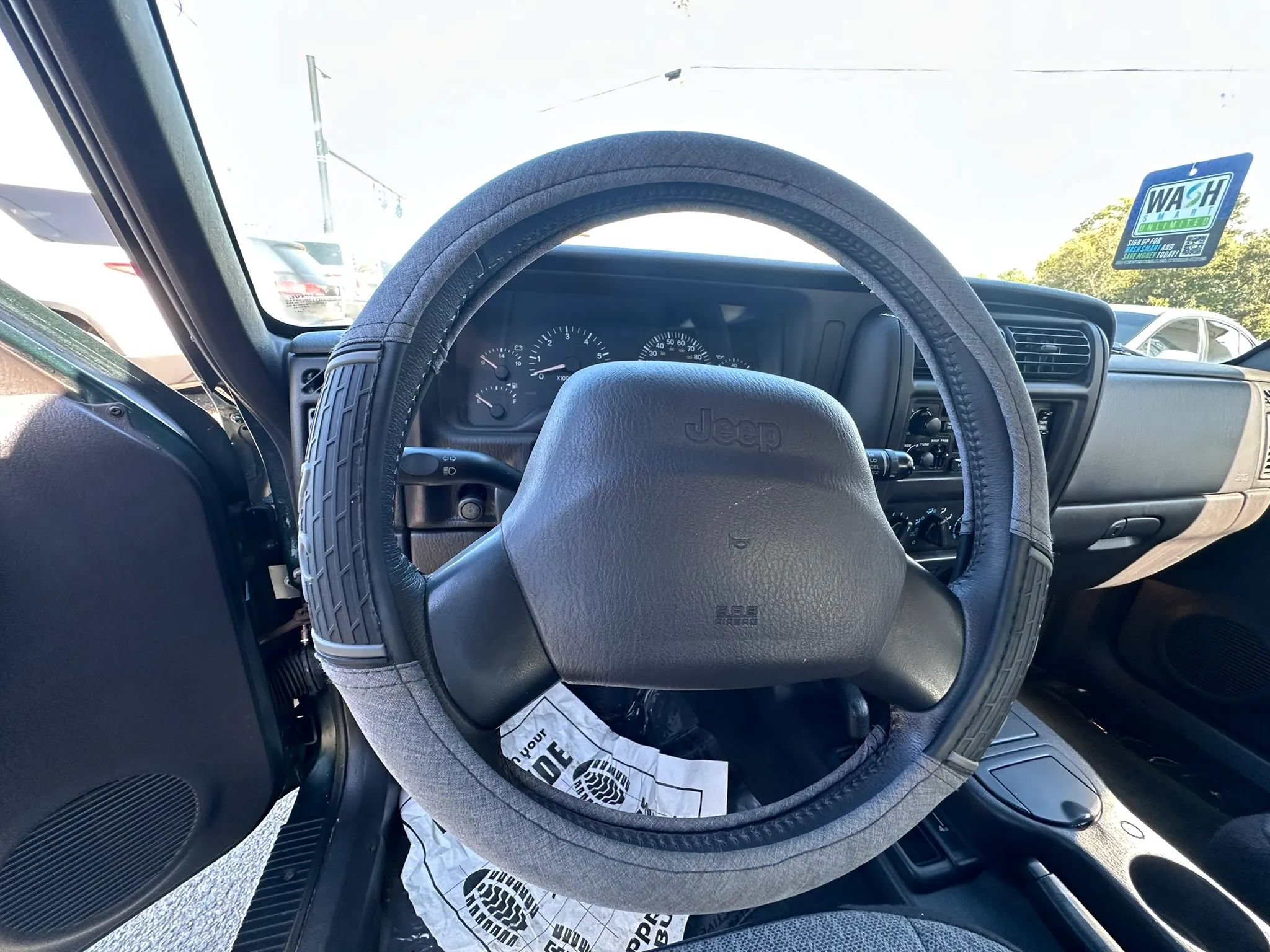 Used 2001 Jeep Cherokee Sport AWD/4WD image 20