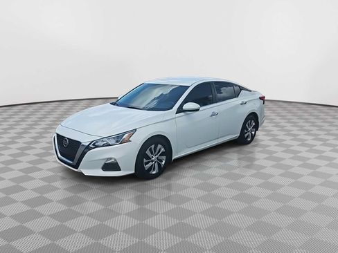 Used 2020 Nissan Altima 2.5 S FWD image 4