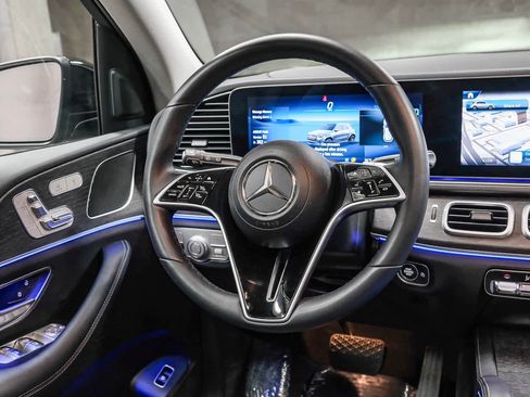 Certified 2025 Mercedes-Benz GLE 350 4MATIC image 19