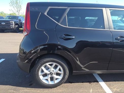 Used 2020 Kia Soul S FWD image 7