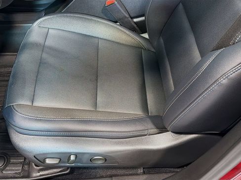 Used 2025 Chevrolet Equinox EV LT w/ Convenience Package FWD image 21