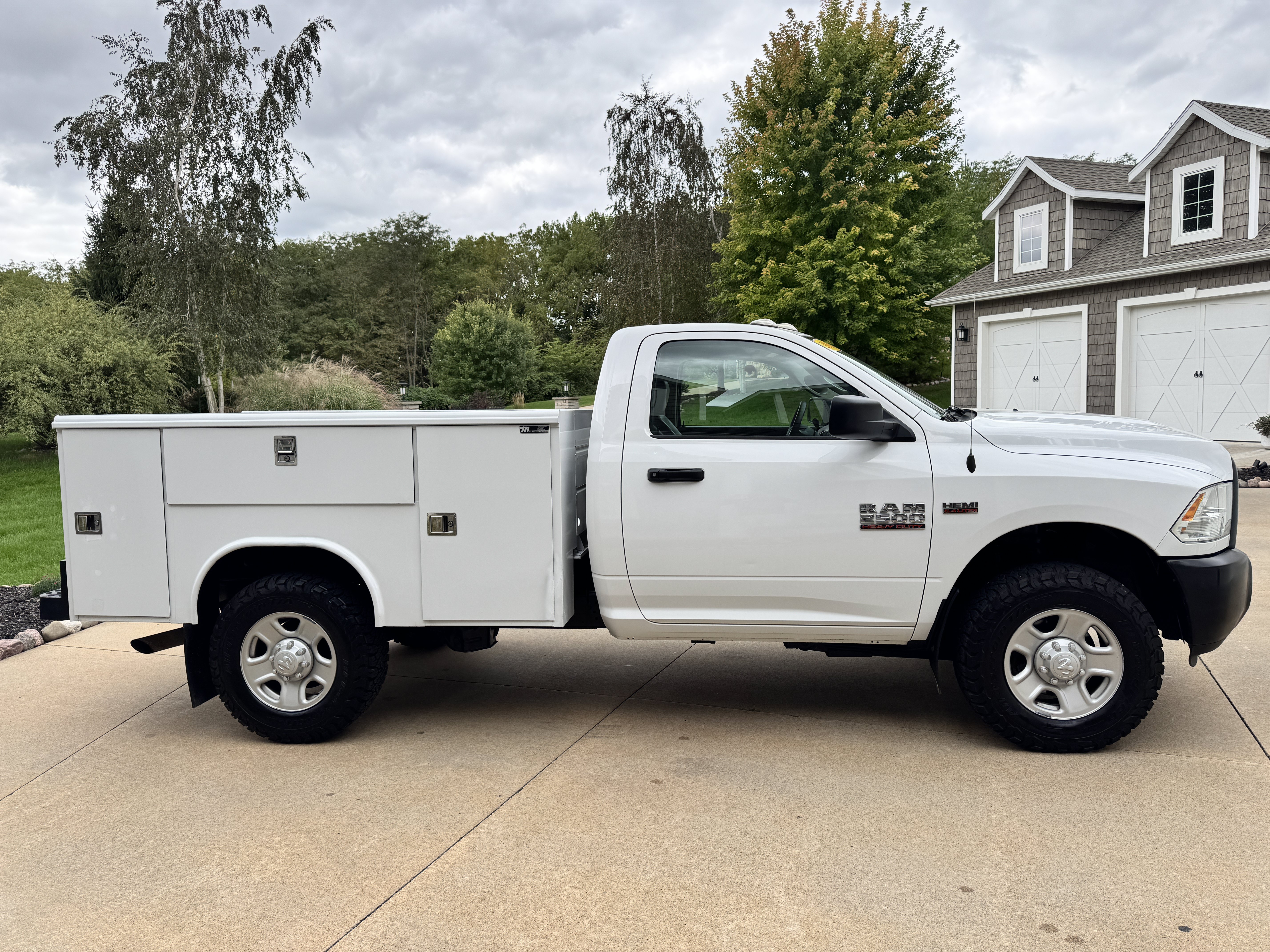 Used 2018 RAM 2500 Tradesman w/ Snow Chief Group AWD/4WD image 5
