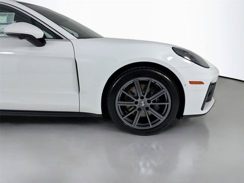New 2026 Porsche Panamera 4 AWD/4WD image 27