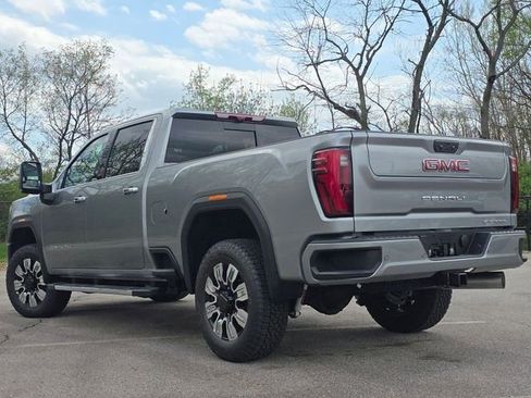 New 2026 GMC Sierra 2500 Denali w/ Denali Reserve Package AWD/4WD image 16