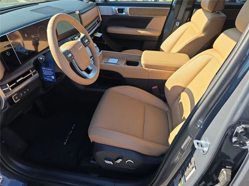 New 2026 Hyundai Santa Fe Limited AWD/4WD image 3