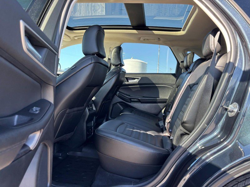 Used 2024 Ford Edge SEL w/ Convenience Package AWD/4WD image 13