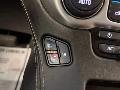 Used 2017 GMC Yukon SLT w/ Open Road Package image 23