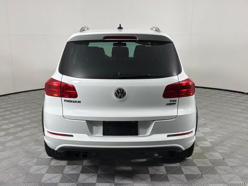 Used 2016 Volkswagen Tiguan R-Line AWD/4WD image 6