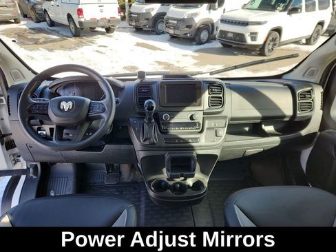 Used 2025 RAM ProMaster 2500 w/ Convenience Group image 14