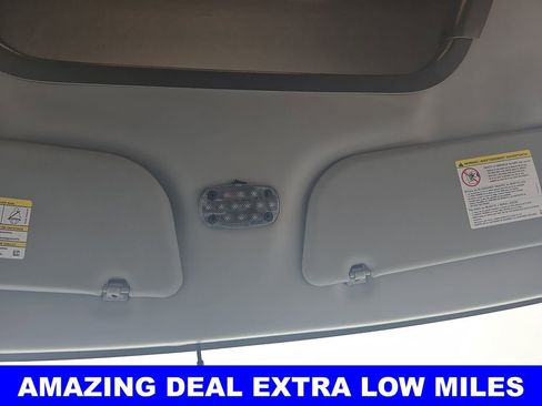 Used 2019 Ford E-450 and Econoline 450 Super Duty w/ Power Windows & Locks Group image 29