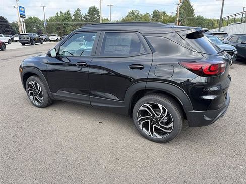 New 2026 Chevrolet TrailBlazer RS AWD/4WD image 3