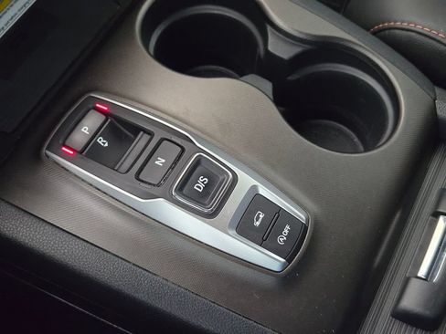 Used 2022 Honda Pilot TrailSport image 18
