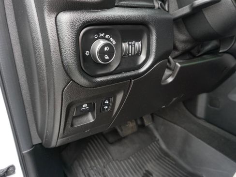 Used 2020 RAM 1500 Laramie w/ Sport Appearance Package AWD/4WD image 17