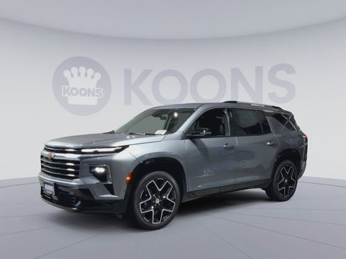 New 2026 Chevrolet Traverse High Country w/ LPO, Floor Liner Package image 5