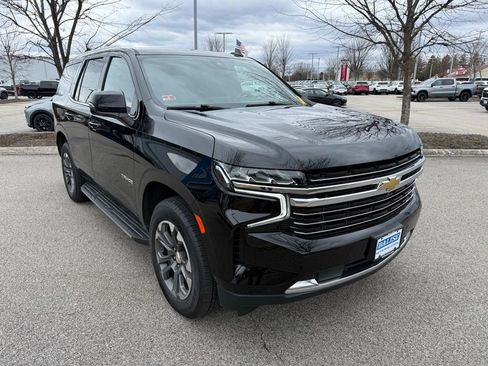 Used 2022 Chevrolet Tahoe LT w/ Luxury Package AWD/4WD image 5