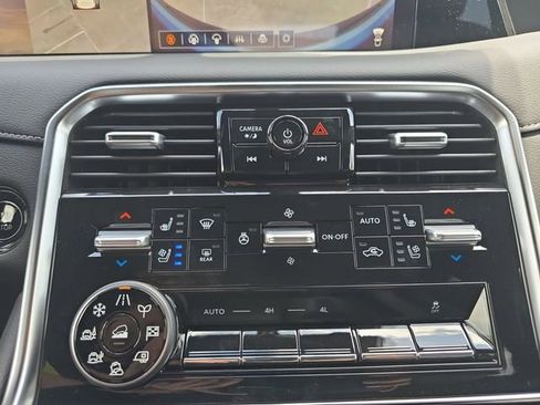 New 2026 Nissan Armada Platinum AWD/4WD image 4