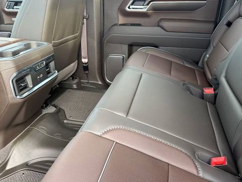 New 2026 GMC Sierra 1500 Denali w/ Denali Reserve Package image 13