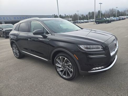 Used 2022 Lincoln Nautilus Reserve w/ Equipment Group 202A AWD/4WD image 2