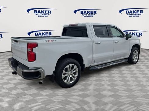Used 2023 Chevrolet Silverado 1500 LTZ AWD/4WD image 4