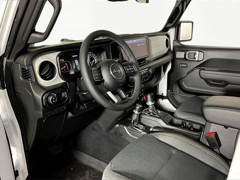 New 2026 Jeep Gladiator Sport image 8