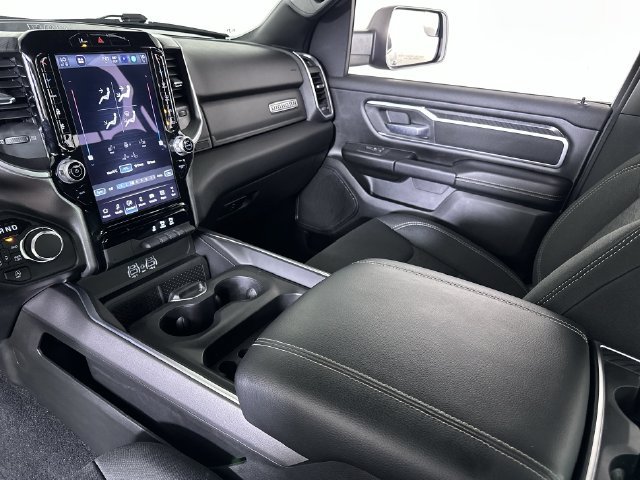 Used 2025 RAM 1500 Big Horn AWD/4WD image 36