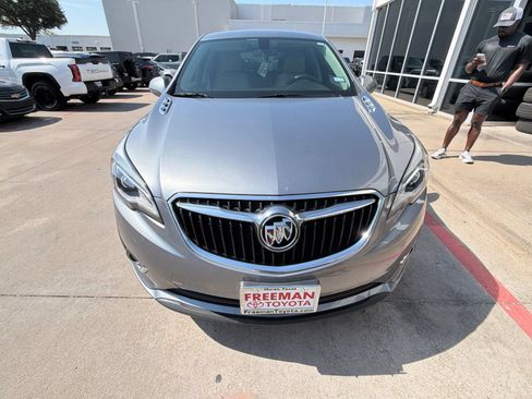 Used 2020 Buick Envision Preferred w/ LPO, Cargo Package FWD image 3