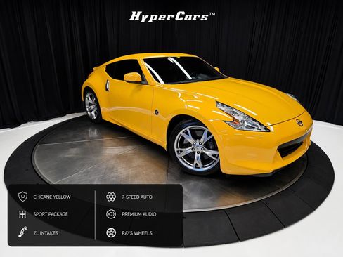 Used 2009 Nissan 370Z Touring w/ Sport Pkg RWD image 1