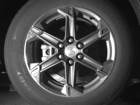 Used 2025 Chevrolet Blazer LT FWD image 15