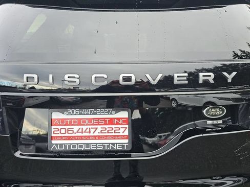 Used 2019 Land Rover Discovery SE AWD/4WD image 25