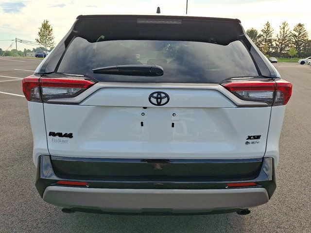 Used 2025 Toyota RAV4 XSE w/ Weather Package AWD/4WD image 6