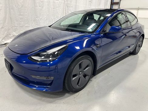 Used 2023 Tesla Model 3 Long Range AWD/4WD image 3