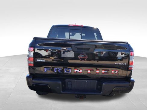 Used 2022 Nissan Frontier Pro-X image 11