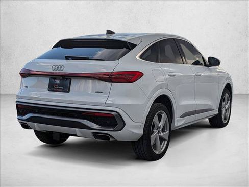 New 2025 Audi Q5 Premium Plus AWD/4WD image 2