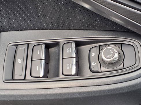 Certified 2021 Subaru Crosstrek 2.5i Limited w/ Moonroof Package 1 image 16